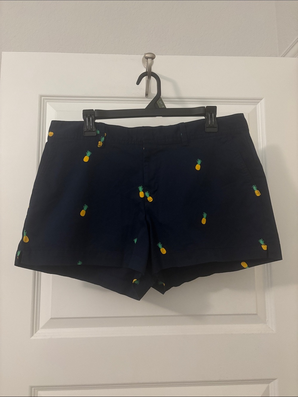 GAP Navy Casual Cotton Shorts SZ 12 City Shorts Pineapple Fruit Print 3” casual
